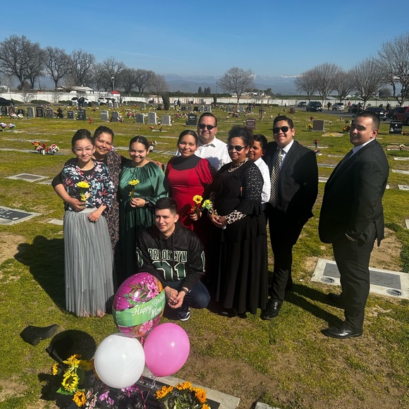 Hello my name is Tanaya ! - Picture 2 of 12